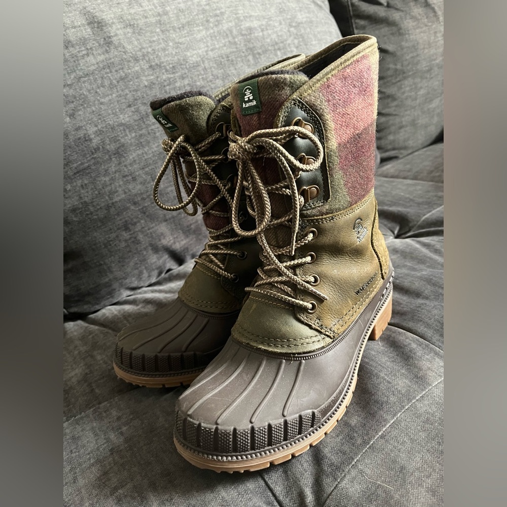 Kamik Green Boot, Size 7